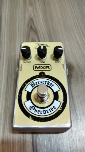 Pedal Dunlop Mxr Zakk Wylde Zw44 Berzerker Overdrive (Usado)