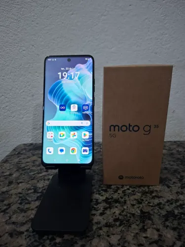 Celular Moto G35 5G 