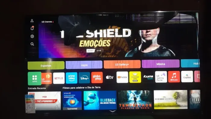 Smart Tv LG 50 pol UHD modelo 50UA8550PSA Nova mas com a tela quebrada