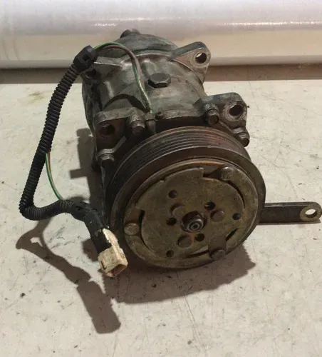 Compressor De Ar Condicionado Peugeot 405 2.0 1999