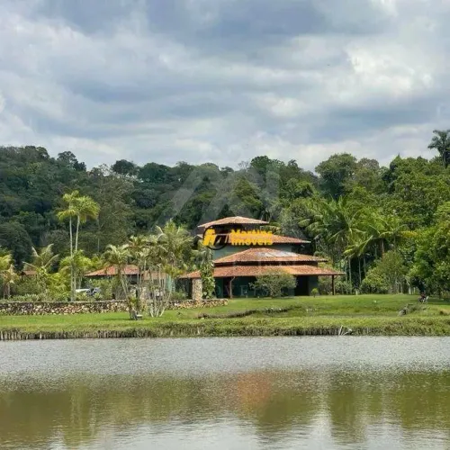 Chácara com 4 dormitórios à venda, 18000 m² por R$ 2.950.000,00 - Aracariguama - Araçarigu