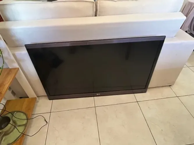 TV LG 47 polegadas para retirada de peças