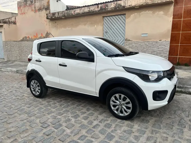 Fiat Mobi Like 1.0 Fire Flex 5P. 2024