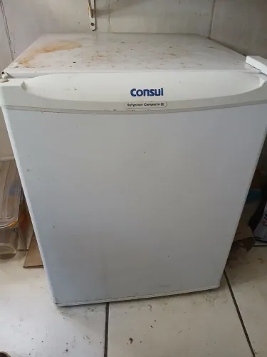 Frigobar consul 80 litros