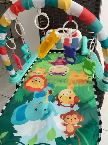 Tapete interativo pra bebê