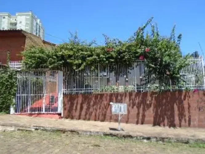Imóvel em ótima região Casa no Vila Rodrigues, Passo Fundo - RS, Nº 219, 1 vaga, 309,7m²