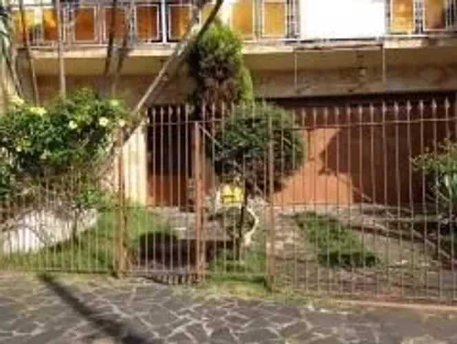 Casa para Venda - 234m², 4 dormitórios, sendo 1 suites, 3 vagas - Cristo Redentor