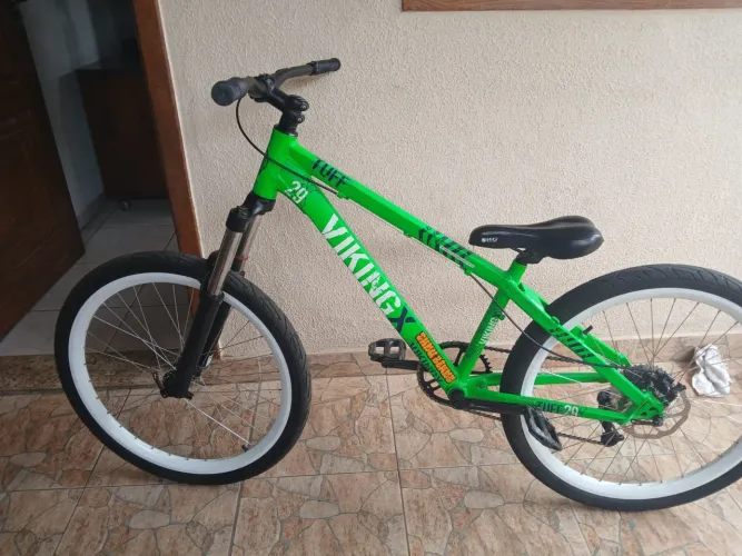 Bicicleta Viking tuff 29 e Cubo barulhento 