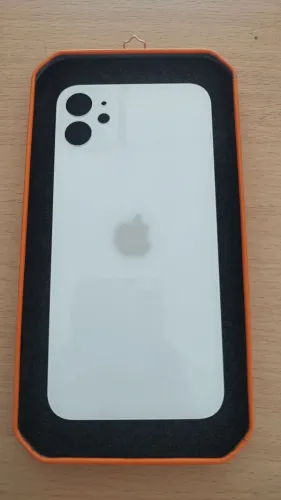 Tampa iPhone 11 - (Todas as cores)