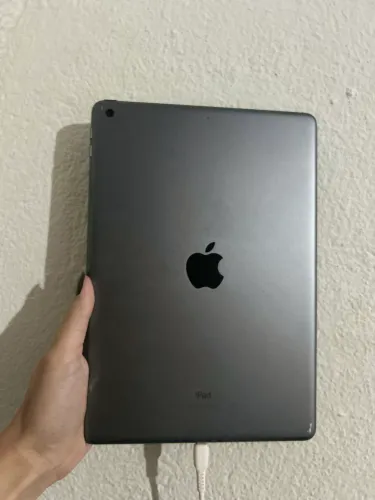iPad 7st seminovo