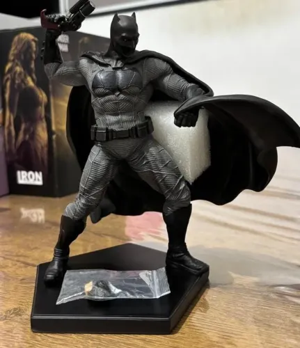 Batman Movie( Ben Affleck) Iron Studios