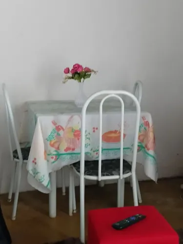 Mesa com cadeiras