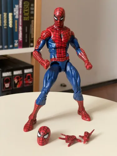 Homem-Aranha Marvel Legends Retrô - Spider-Man