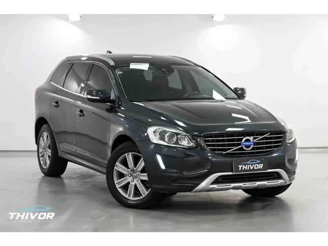 Volvo XC 60 T-5 R-design 2.0 FWD 5P 2017