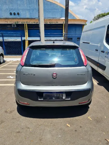 Fiat Punto Attractive 1.4 Fire Flex 8V 5P 2014