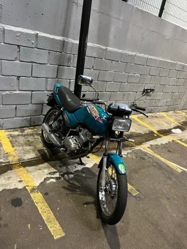 Vendo CG 99 TITAN