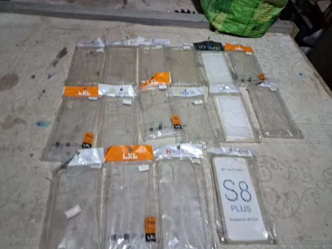 Capas para celulares diversos marcas e modelos lote com 60 unidades