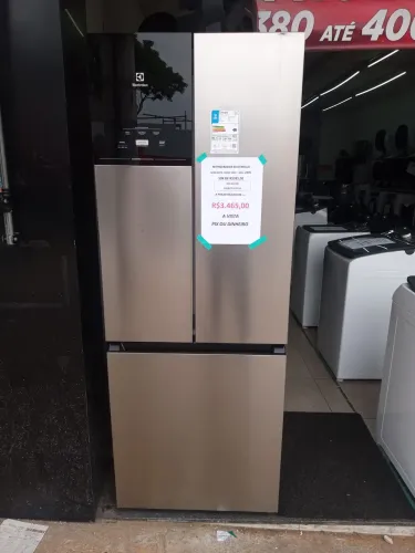 REFRIGERADOR ELECTROLUX IM7S 484L 220V