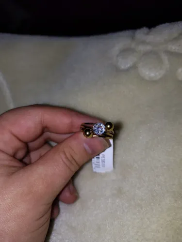 Anel feminino Dourado Com Pedra
