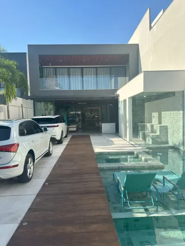 Casa a venda PORTEIRA FECHADA contemporânea com 4 suítes, toda controlada pelo celular, co