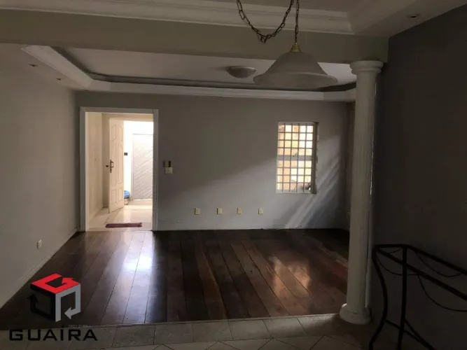 Sobrado à venda 4 quartos 1 suíte 2 vagas Scarpelli - Santo André - SP