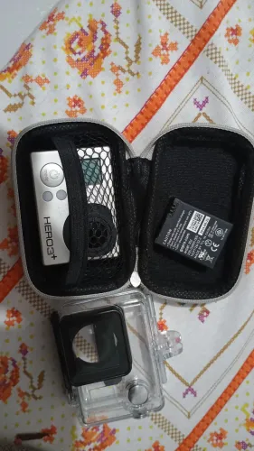 câmera go pro hero 3 com 2 baterias