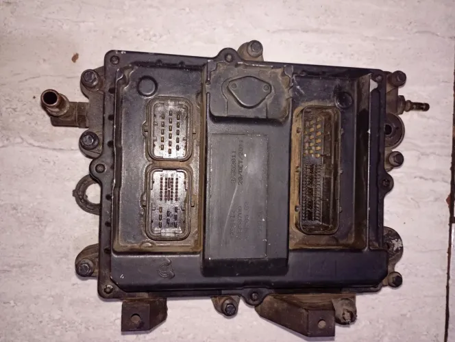 Módulo de injeção Ford cargo motor Cummins 