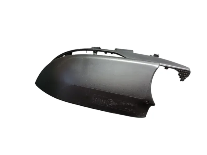 Capa Externa Inferior Retrovisor L.d Corolla Cross 2024