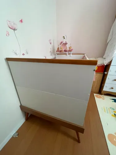 Berço Evolutivo Canção de Ninar 2 em 1 (Inclina / Vira Mini Cama)