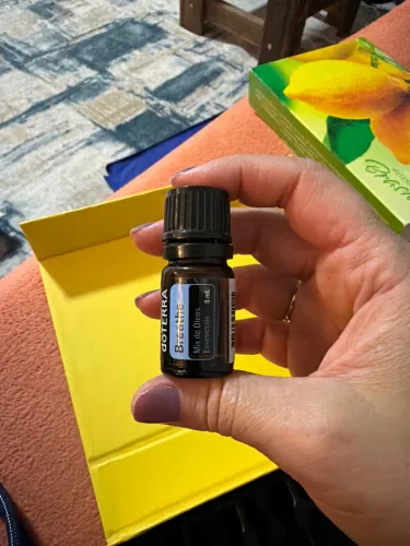 Óleo essencial doTerra