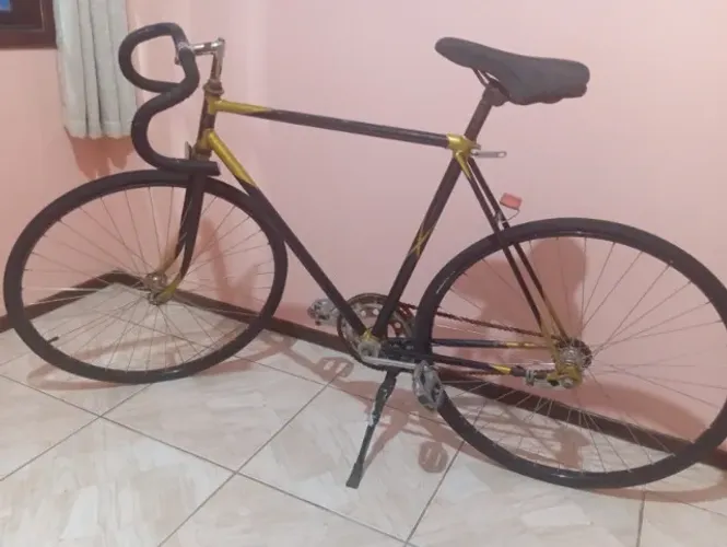 Bicicleta Antiga Monark 10