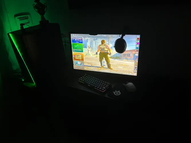 ? SETUP GAMER COMPLETO ? RTX 4060 Ti + RYZEN 7 5700X3D + ZOWIE 240Hz ?