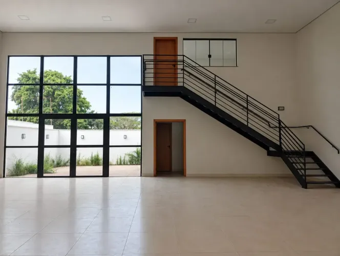 Ponto Comercial 365m² para locação - Centro - Botucatu/Sp