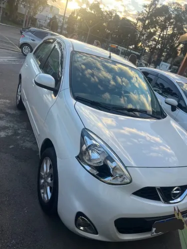Nissan March SV 1.0 12V Flex 5P 2017