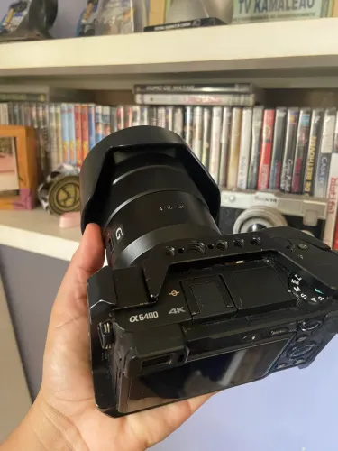 CÂMERA SONY A6400 + Lente 18-105