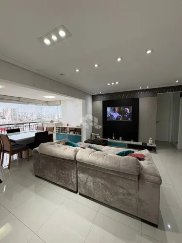 Apartamento 86m² no Condomínio Up Home Vila Carrão - 2 Dorms (1 Suíte), 2 Vagas, Varanda I