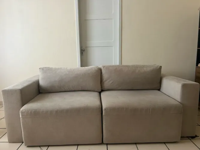 Sofá retrátil