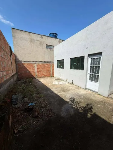 Casa Individual 2 Quartos com Quintal e Varanda no Petrópolis Santa Luzia | R$ 269 Mil