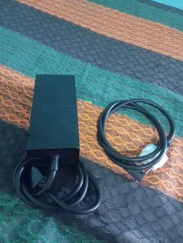 Fonte original Xbox one fat