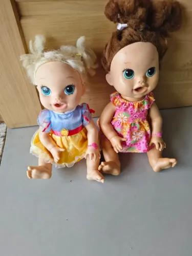 Dupla baby Alive originais