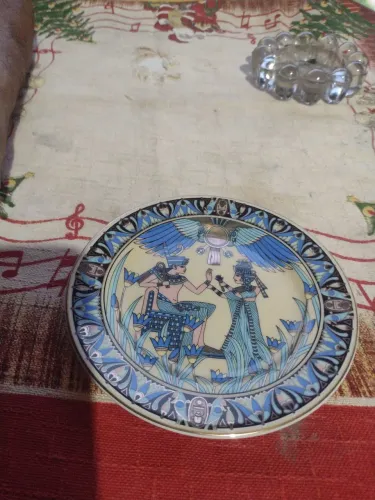 Prato colecionavel de porcelana egípcia, coleção da egyptian airlines do rei Tutankhanmon