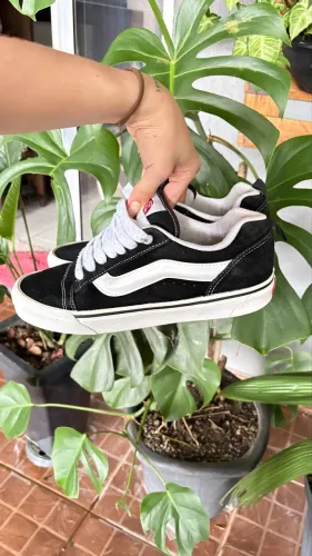 Vans knu pouquíssimo usado, tamanho 43.