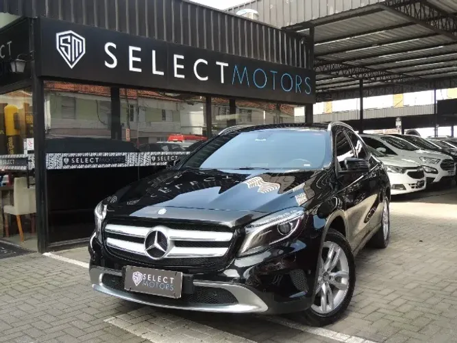 Mercedes-Benz GLA 200 Adv. 1.6/1.6 TB 16V Flex Aut. 2015