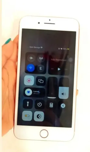 iPhone 8 Plus  