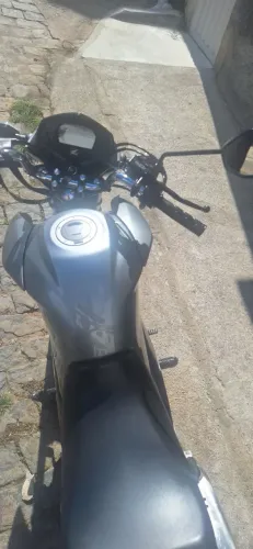 Moto impecável!