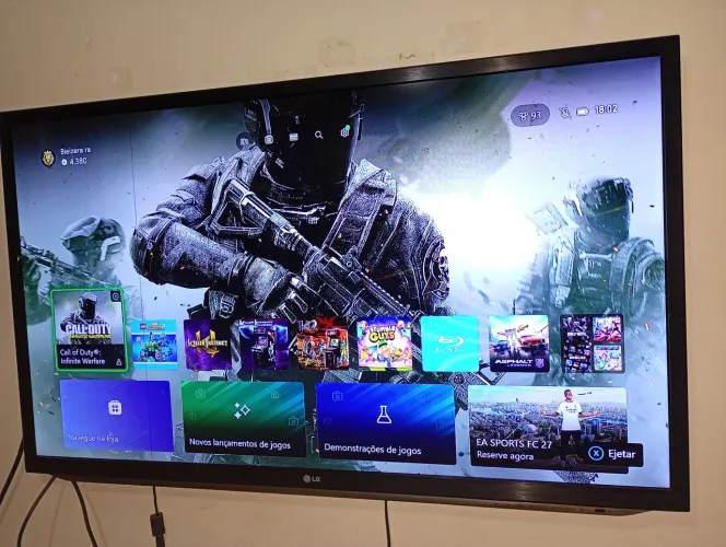 Tv LG 47 Led 3D Smartv (simples detalhe na tela)