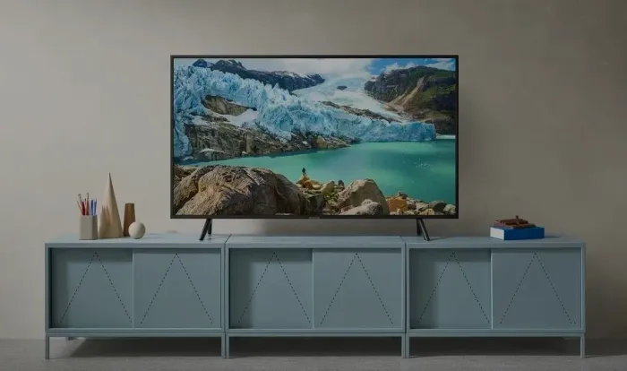 Smart TV 43? 4K LED Samsung UN43RU7100 Tizen - Wi-Fi Bluetooth HDR 3 HDMI 2 USB