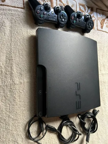 PlayStation 3 super slim desbloqueado