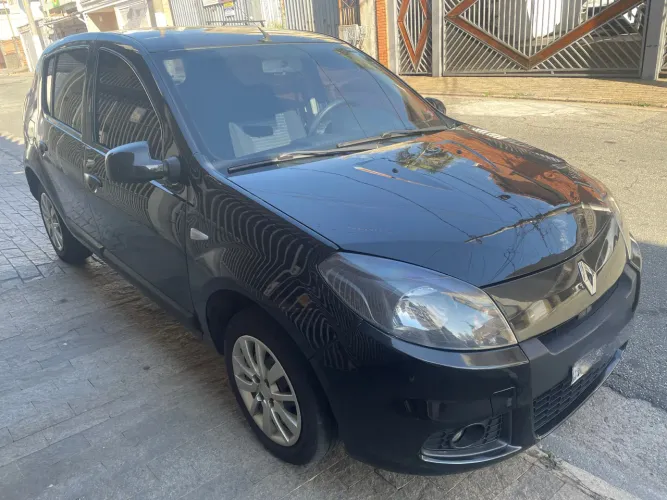 Renault Sandero Expression Hi-flex 1.6 8V 5P 2014