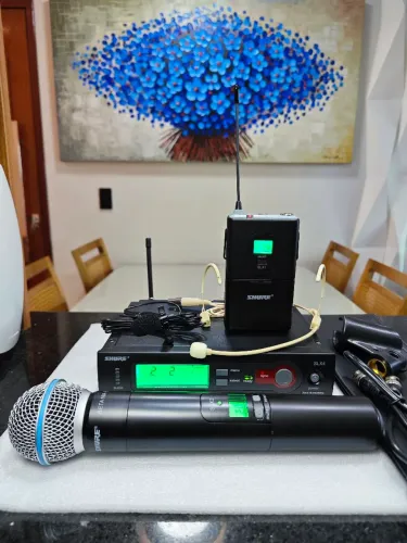 MICROFONE SHURE SLX4 / 3 EM 1